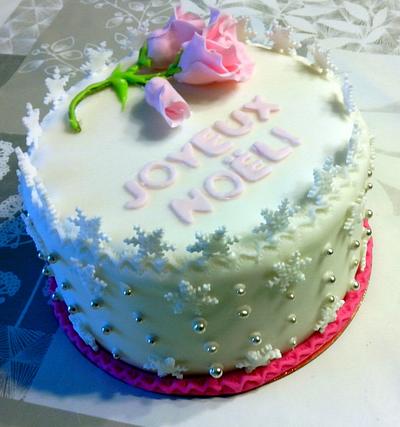 Snow Flakes Christmas cake - Cake by Isis Patiss'Cake
