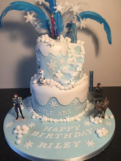 Frozen birthday cake  - Cake by Donnajanecakes 