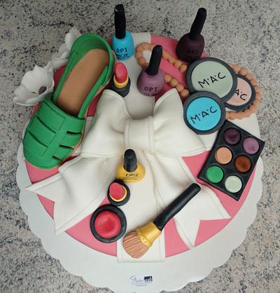 Makeup Girly cake - Cake by Paladarte El Salvador
