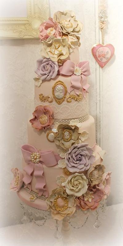 Marie Antoinette cake - Cake by Diane Hunt