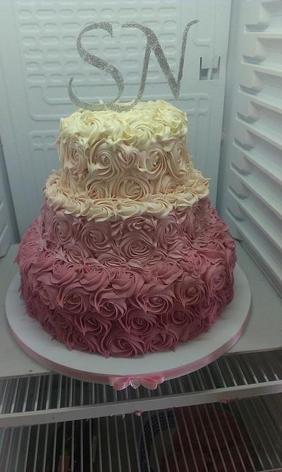 Ombre wedding swirl cake :) - Cake by Macinslatkisvet