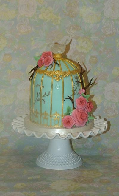 Bird cage cake  - Cake by Danielle Lechuga
