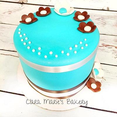 Turquoise and flowers - Cake by Clara Marie's Bakery