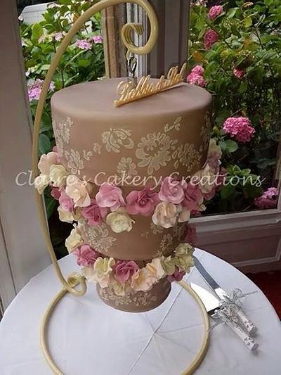 Hanging Cake - Cake by Claire
