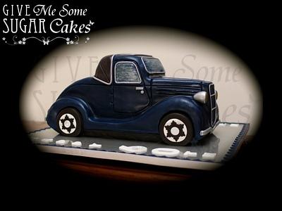 1936 English Roadster cake - Cake by RED POLKA DOT DESIGNS (was GMSSC)