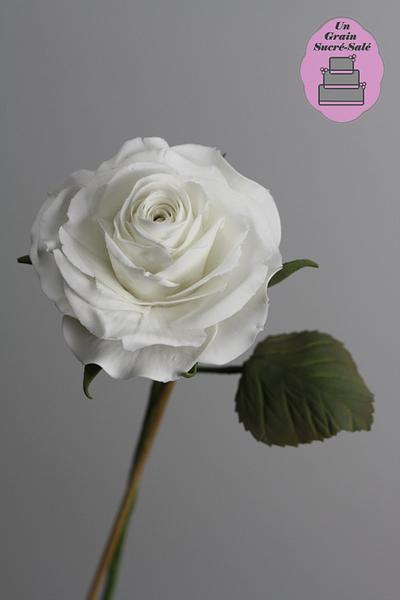 Rose white - Cake by noumika