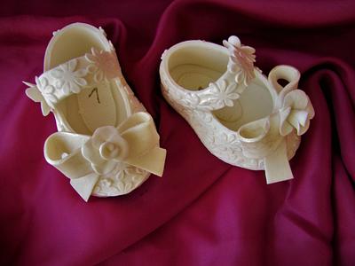 Baby shoes - Cake by Danijella Veljkovic