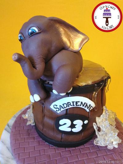 Elephant - Aged to perfection - Cake by Cup N Cakes a la C'ART by Karen