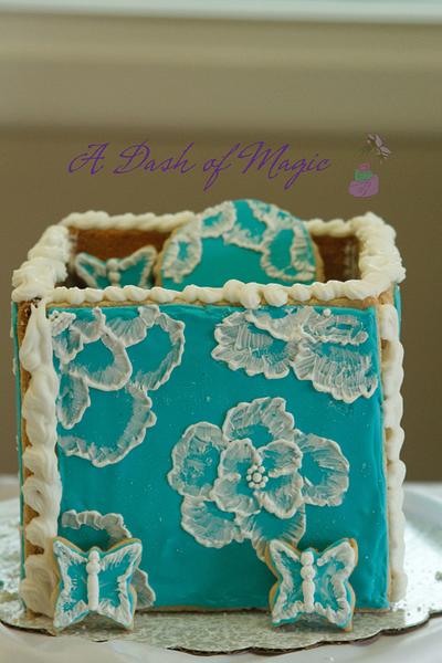 Cookie box - Cake by A Dash of Magic
