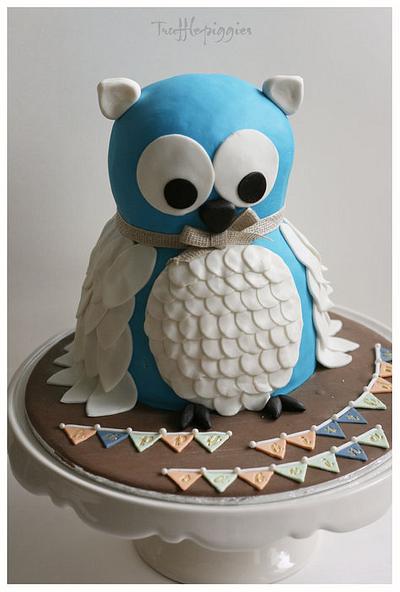 Blue owl cake  - Cake by Patricia Tsang