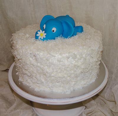 Baby Elephant - Cake by DaniellesSweetSide