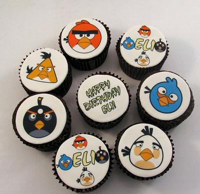 Angry Birds Cupcakes - Cake by Cheryl