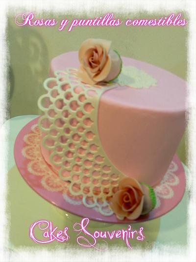 Roses - Cake by Claudia Smichowski