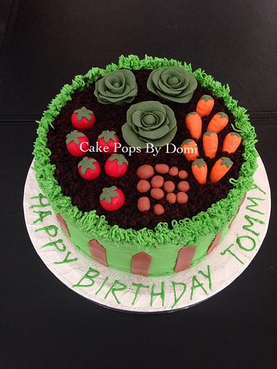 Garden veggies - Cake by Domi @ CakePopsByDomi