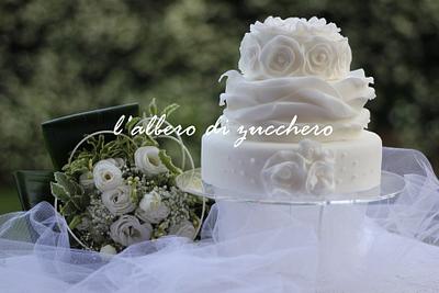 A wedding cake on a tv program! - Cake by L'albero di zucchero