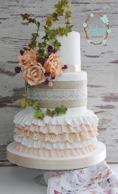 Rustic Wedding Cake - Cake by The Velvet Cakes