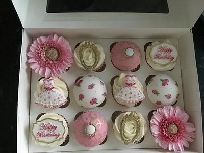 Elegant cupcakes  - Cake by Maria-Louise Cakes