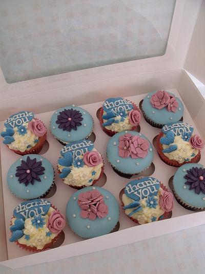 thank you teacher cupcakes - Cake by zoe