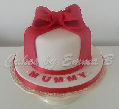 Mothers Day Bow Cake - Red - Cake by CakesByEmmaB