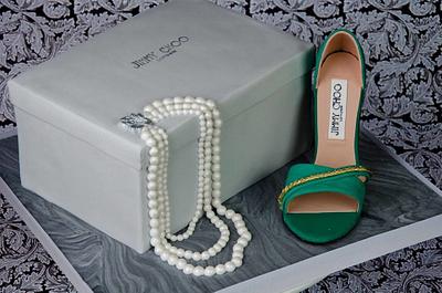 Emerald sandals - Cake by Silvia Caeiro Cakes