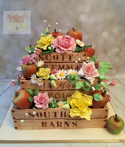 Apple crate cake - Cake by Elaine - Ginger Cat Cakery 