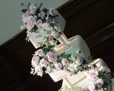 Rose & Ivy Wedding Cake  - Cake by Tracey
