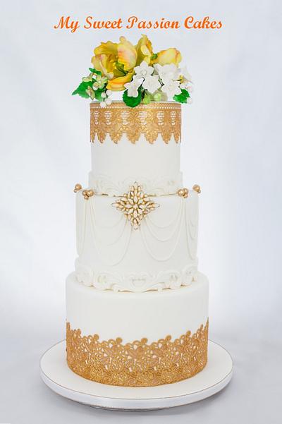 Gold Glamour wedding cake - Cake by Beata Khoo