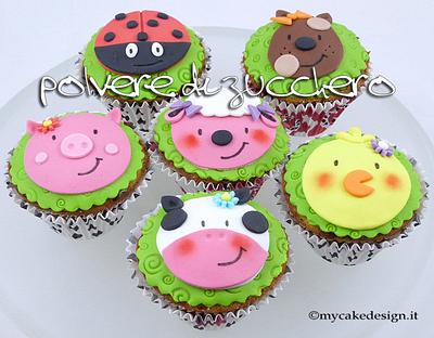 Tutorial cupcake farm animals - Cake by Paola