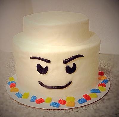 Buttercream Lego Head - Cake by Wendy Army