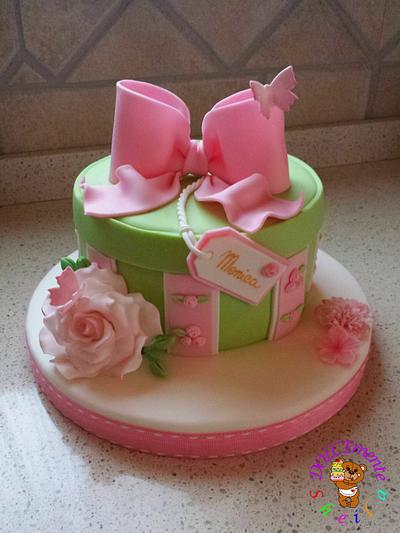 Cake box - Cake by Sheila Laura Gallo