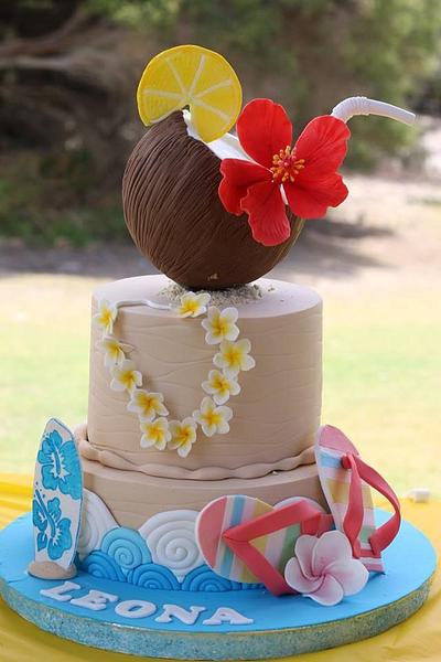 Hawaiian Birthday Cake - Cake by Julie Manundo 