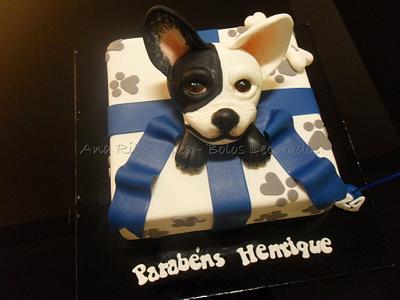 Bulldog gift - Cake by Ana Rita Lopes - Bolos Decorados