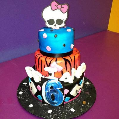Monster high - Cake by nelly