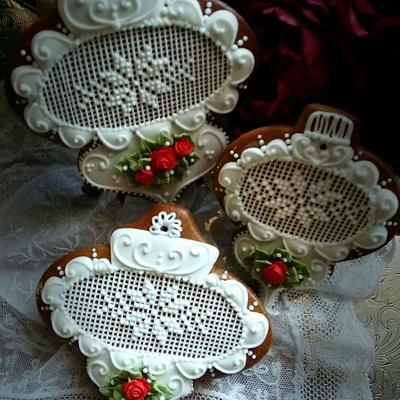 Christmas needlepoint ornaments  - Cake by Teri Pringle Wood