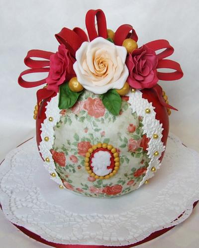  Victorian Christmas Ornament  - Cake by elgi