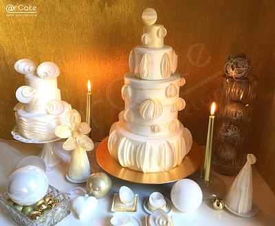 Gold Christmas - Cake by maria antonietta motta - arcake -