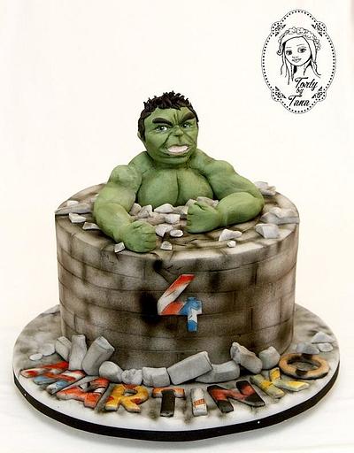 Hulk - Cake by grasie