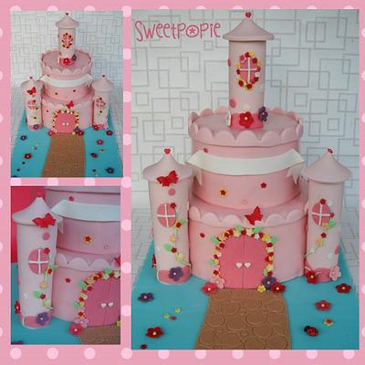 Pink castle cake - Cake by Sweetpopie cakes
