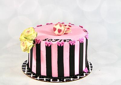 Paris inspired cake - Cake by soods