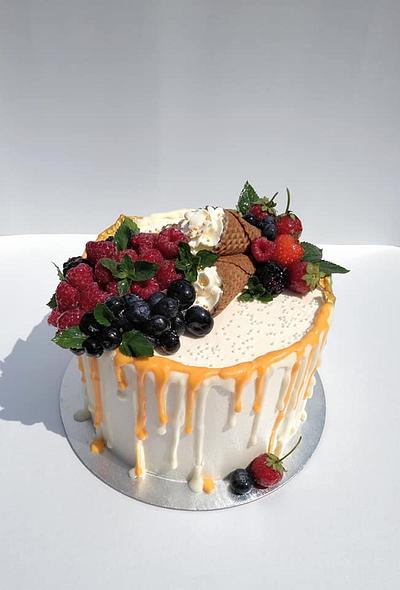Fruits - Cake by Dari Karafizieva