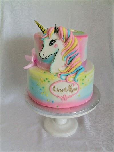 Unicorn - Cake by Vebi cakes