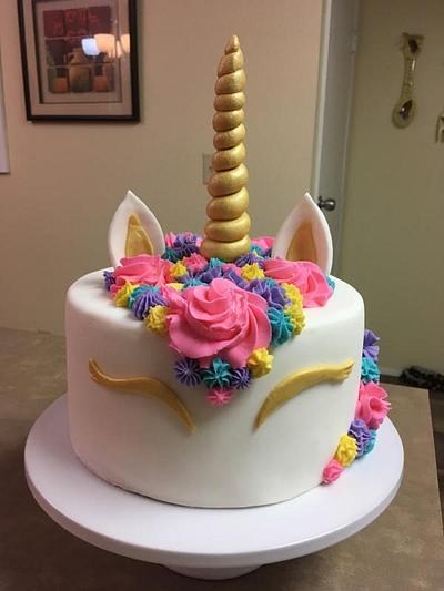 Unicorn cake and cupcakes - Cake by Sweet Art Cakes