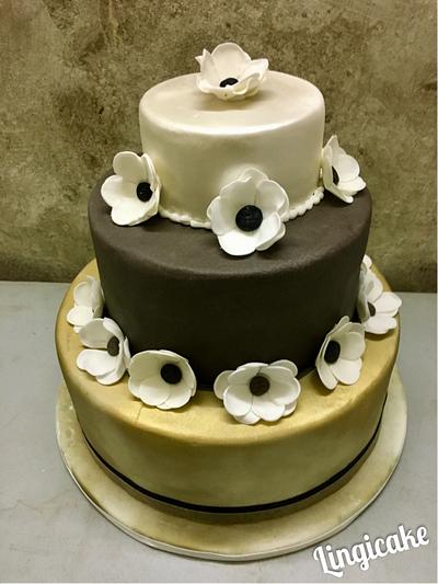 Wedding cake with anemoni - Cake by Michela Lingiardi