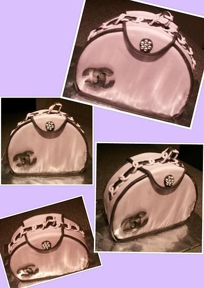 Chanel purse! - Cake by Jenny Edman