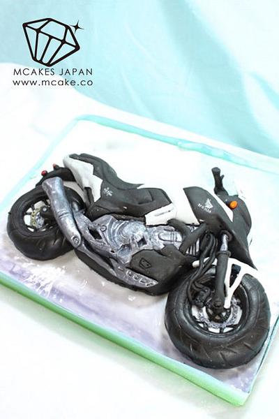 HONDA Motorcycle　cake - Cake by megumi suzuki