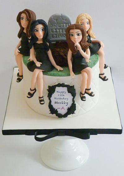 Pretty Little Liars - Cake by cakesdamour