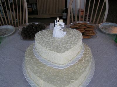 My first Wedding Cake - Cake by donnascakes