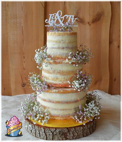 Semi naked wedding cake - Cake by zjedzma