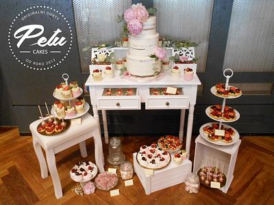 Pink&gold Wedding Sweet Bar - Cake by Petra Krátká (Petu Cakes)