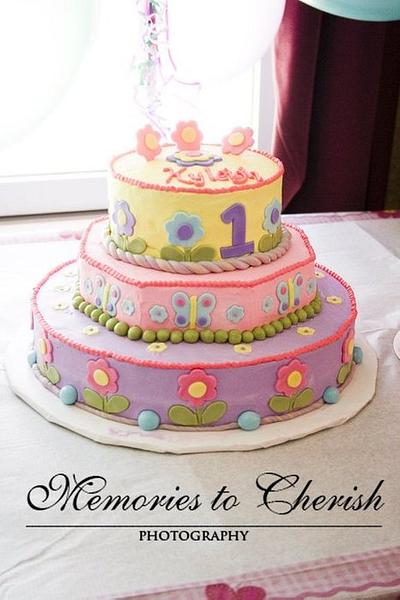 Hugs and Stitches 1st Birthday - Cake by Tiffany Palmer